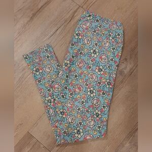 LuLaRoe  Womens Leggings with Floral Pattern